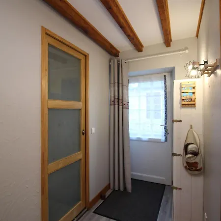 T3 A La Bourboule, Terrasse, Wifi, Proche Centre Et Thermes - Fr-1-608-128 Apartment