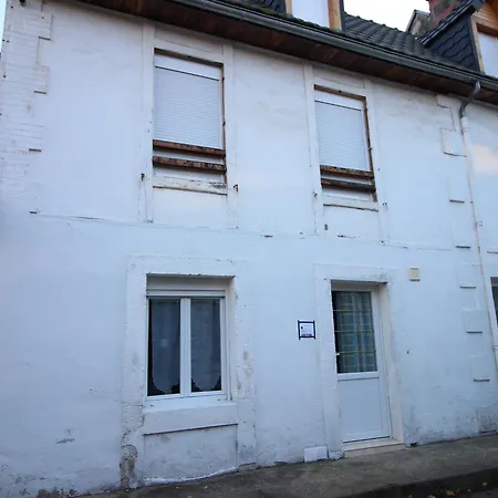 T3 A La Bourboule, Terrasse, Wifi, Proche Centre Et Thermes - Fr-1-608-128 Apartment *